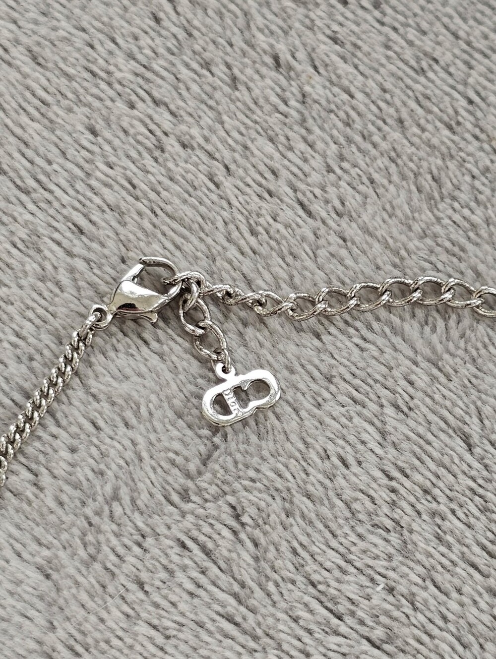 Dior Silver Letter Charm Necklace - DIOR Pendant - Picture 10 of 10